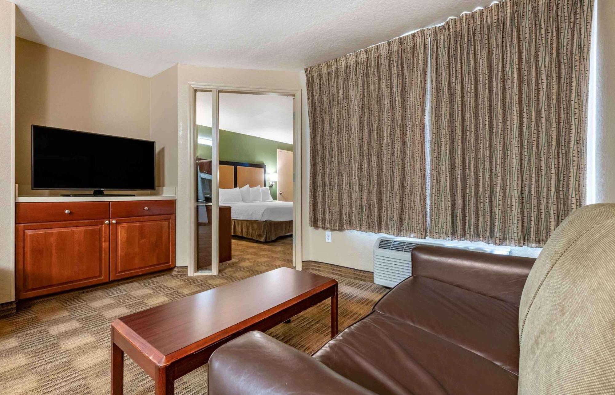 Extended Stay America Suites - Orlando - Southpark - Commodity Circle Oak Ridge Kültér fotó